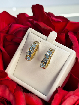 Złote kolczyki z diamentami i kamieniem topaz