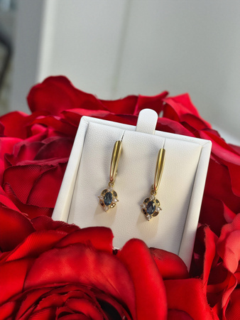 Złote kolczyki z diamentami i topazem